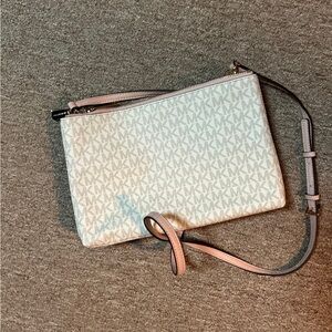 Michael Kors Double Zip Crossbody Soft Pink & Vanilla